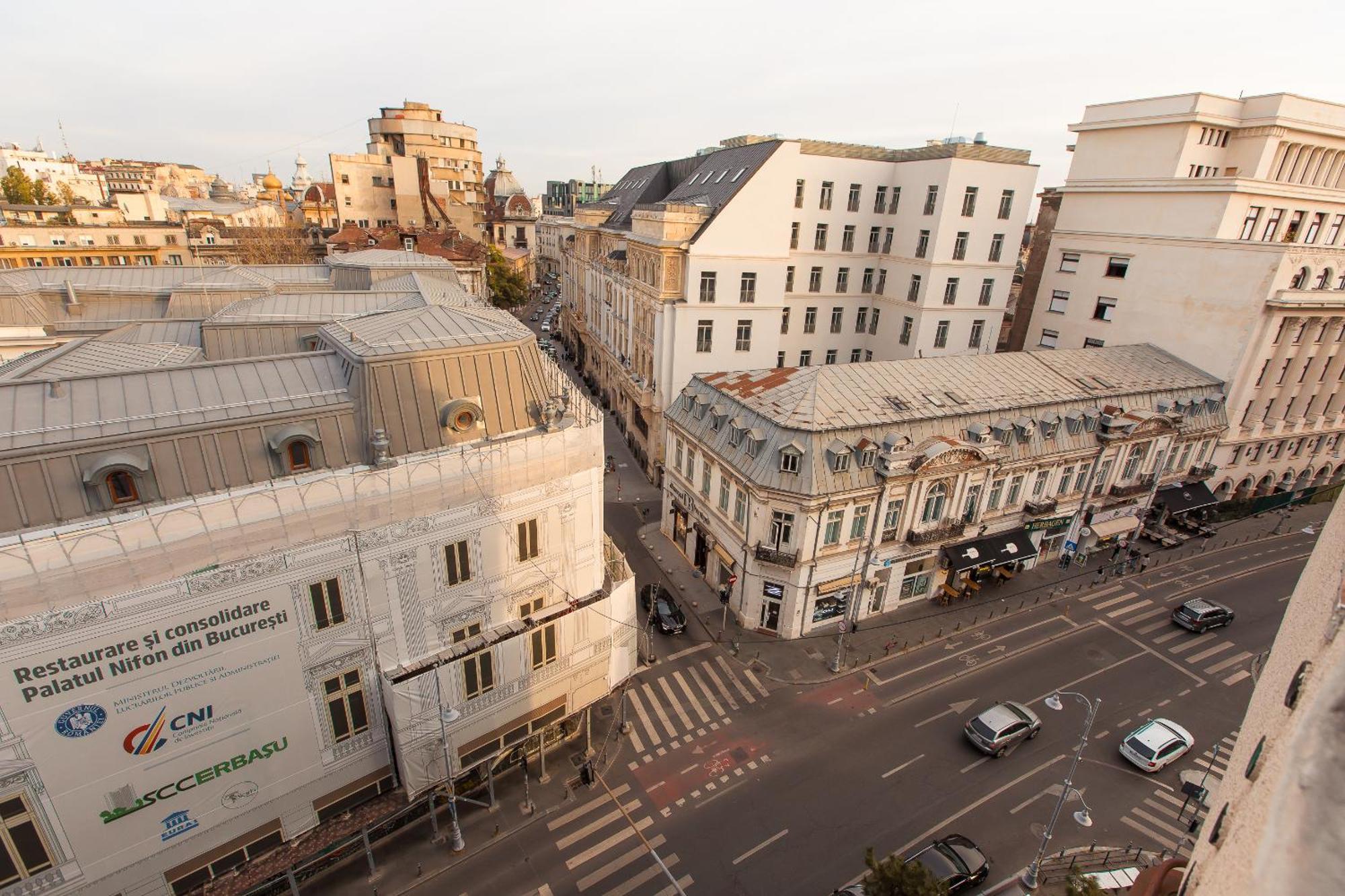 Royalty Apt With City Views On Calea Victoriei ブカレスト エクステリア 写真